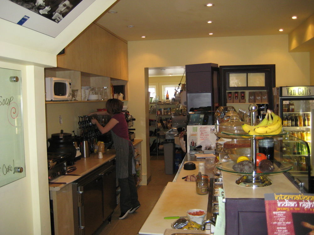 St Andrew Suites Fergus Bagian luar foto